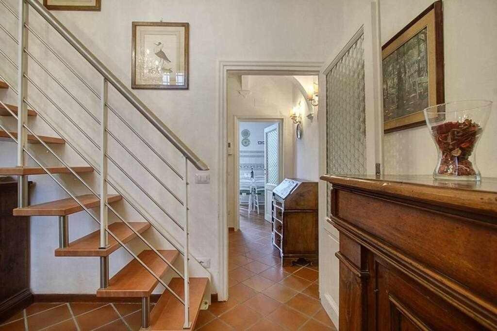 Santa Croce Elegant With Garage Apartment ฟลอเรนซ์ ภายนอก รูปภาพ