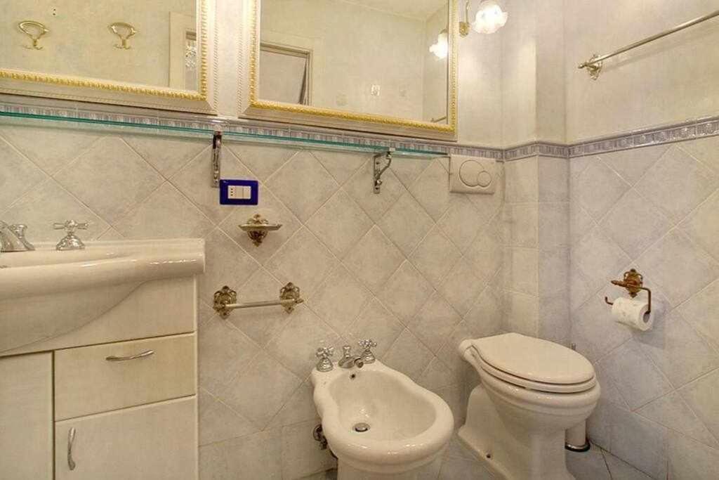 Santa Croce Elegant With Garage Apartment ฟลอเรนซ์ ภายนอก รูปภาพ
