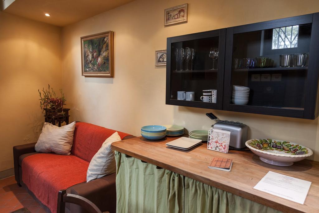 Santa Croce Elegant With Garage Apartment ฟลอเรนซ์ ภายนอก รูปภาพ