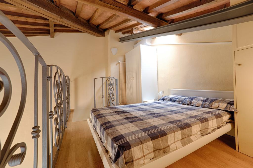Santa Croce Elegant With Garage Apartment ฟลอเรนซ์ ภายนอก รูปภาพ